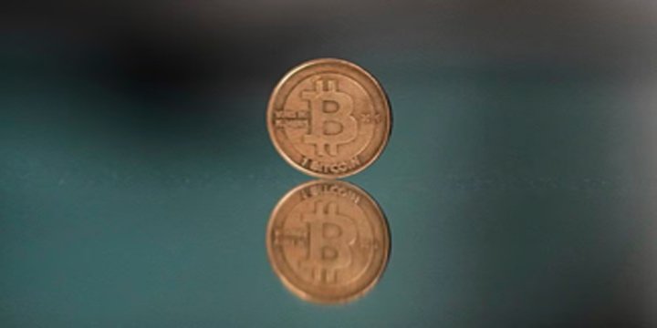 Why did Bitcoin hit an all-time high of $1.10 lakh?
